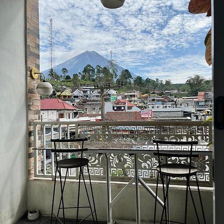 Java Hostel Tumpak Sewu Sidomukti Εξωτερικό φωτογραφία